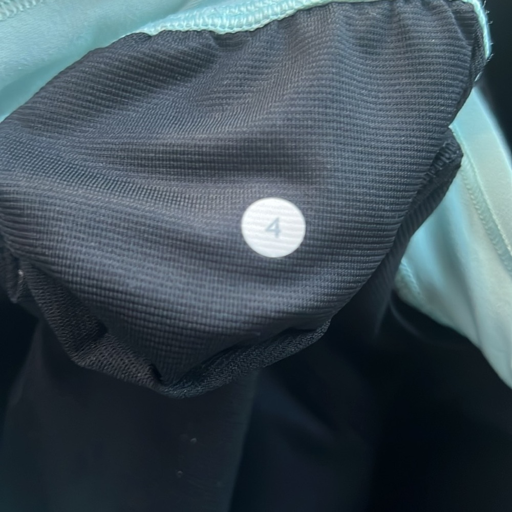 Lululemon Split Second Short Size 4 - image 5